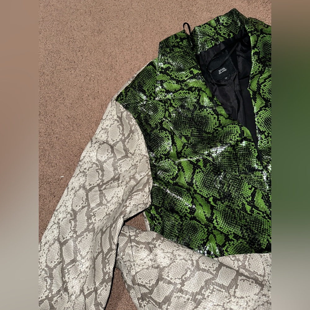 River Island Animal Crocodile Print Faux PU Leather Unique Print Coat - Picture 6 of 8